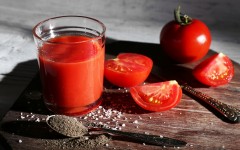 biozevtika_black_pepper_tomato_juice